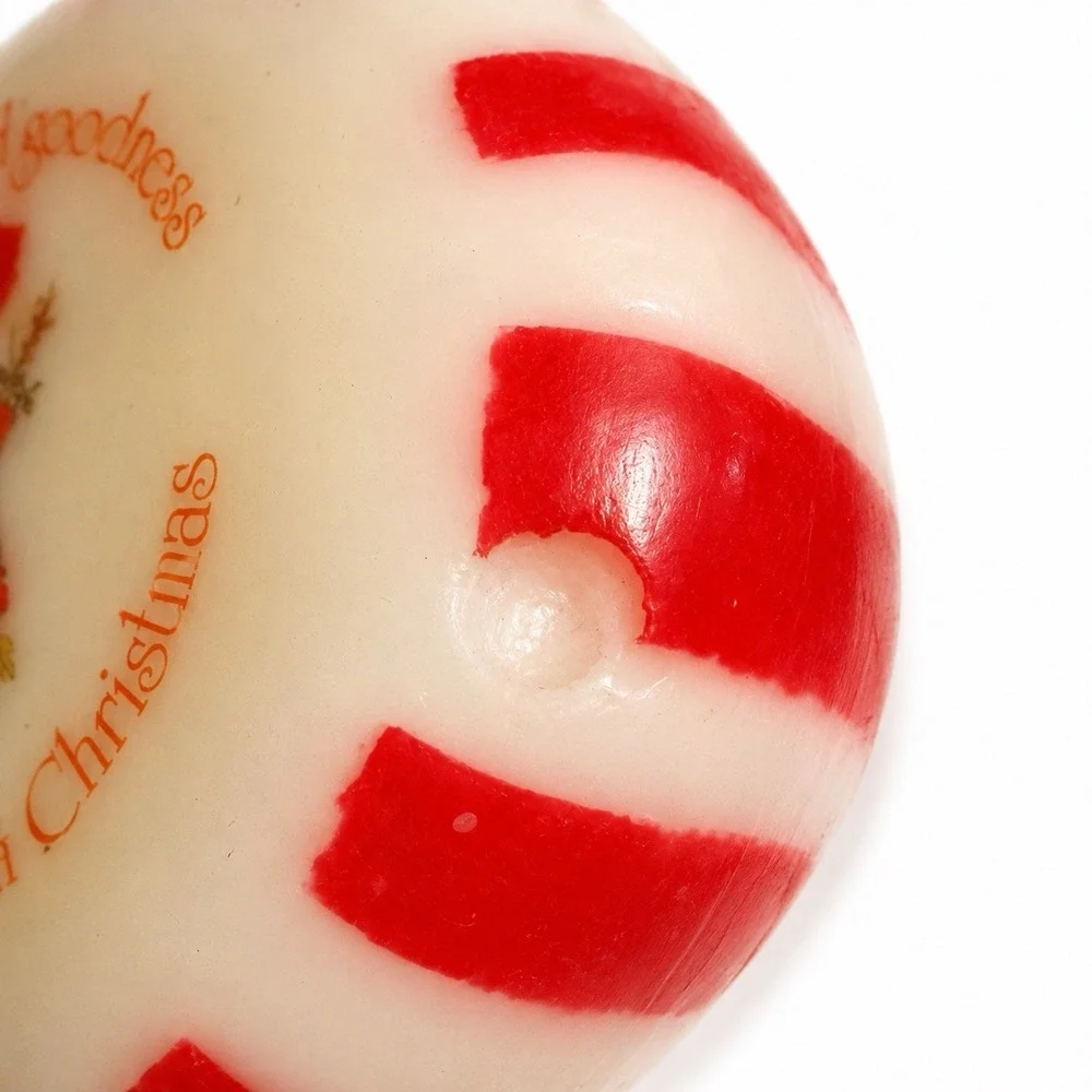 Holly Hobby Vintage Candle Red White